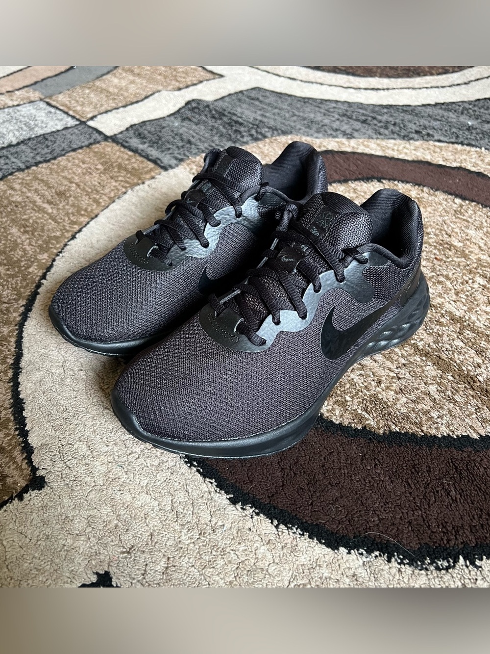 Men’s Nike Revolution 6 Next Nature Running Shoes Size 7